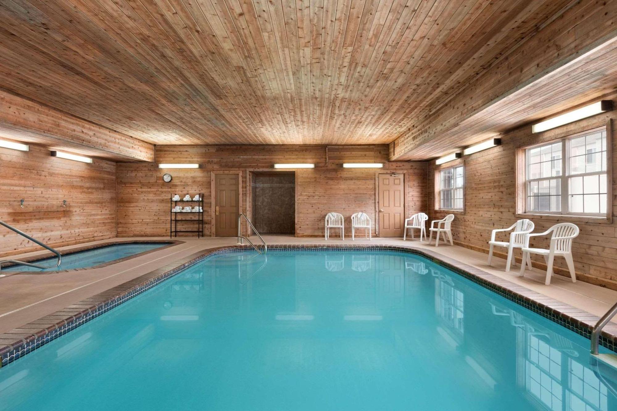 Country Inn & Suites By Radisson, Kearney, Ne Eksteriør bilde